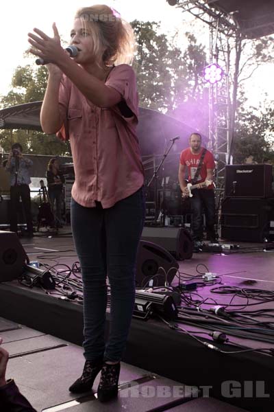 SELAH SUE - 2011-09-11 - PARIS - Parc de Bagatelle - 